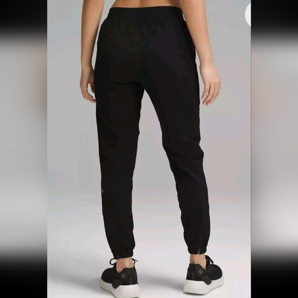 Lululemon Womens Black State High-Rise Jogger Full Length Pant 6 - Picture 2 of 12